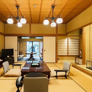 Standard Japanese-Style Room